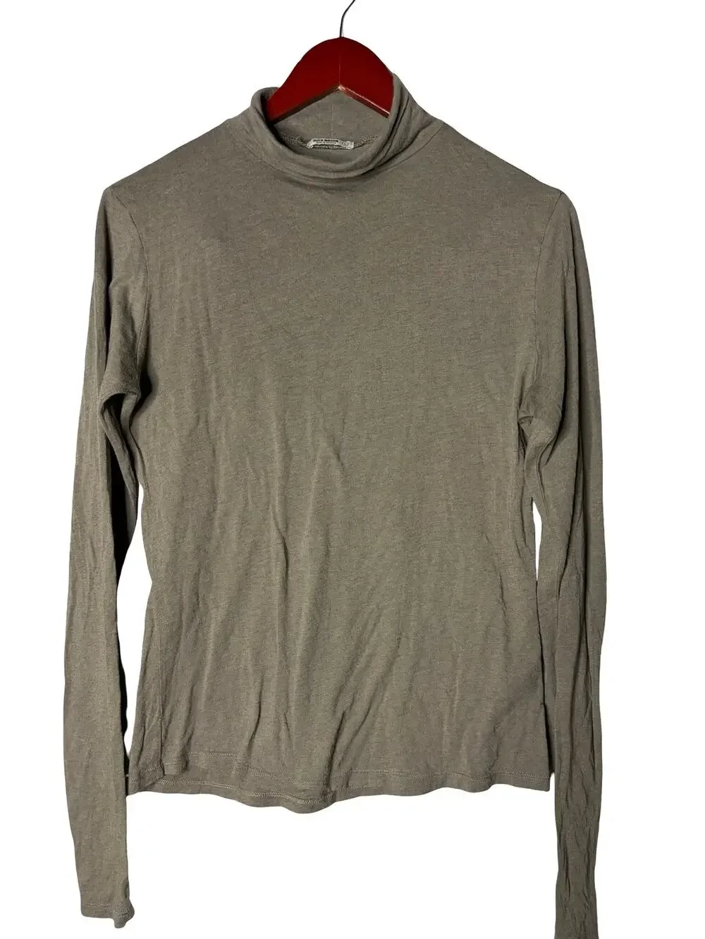 Buck Mason latte cream lightweight turtleneck pullover top sz L